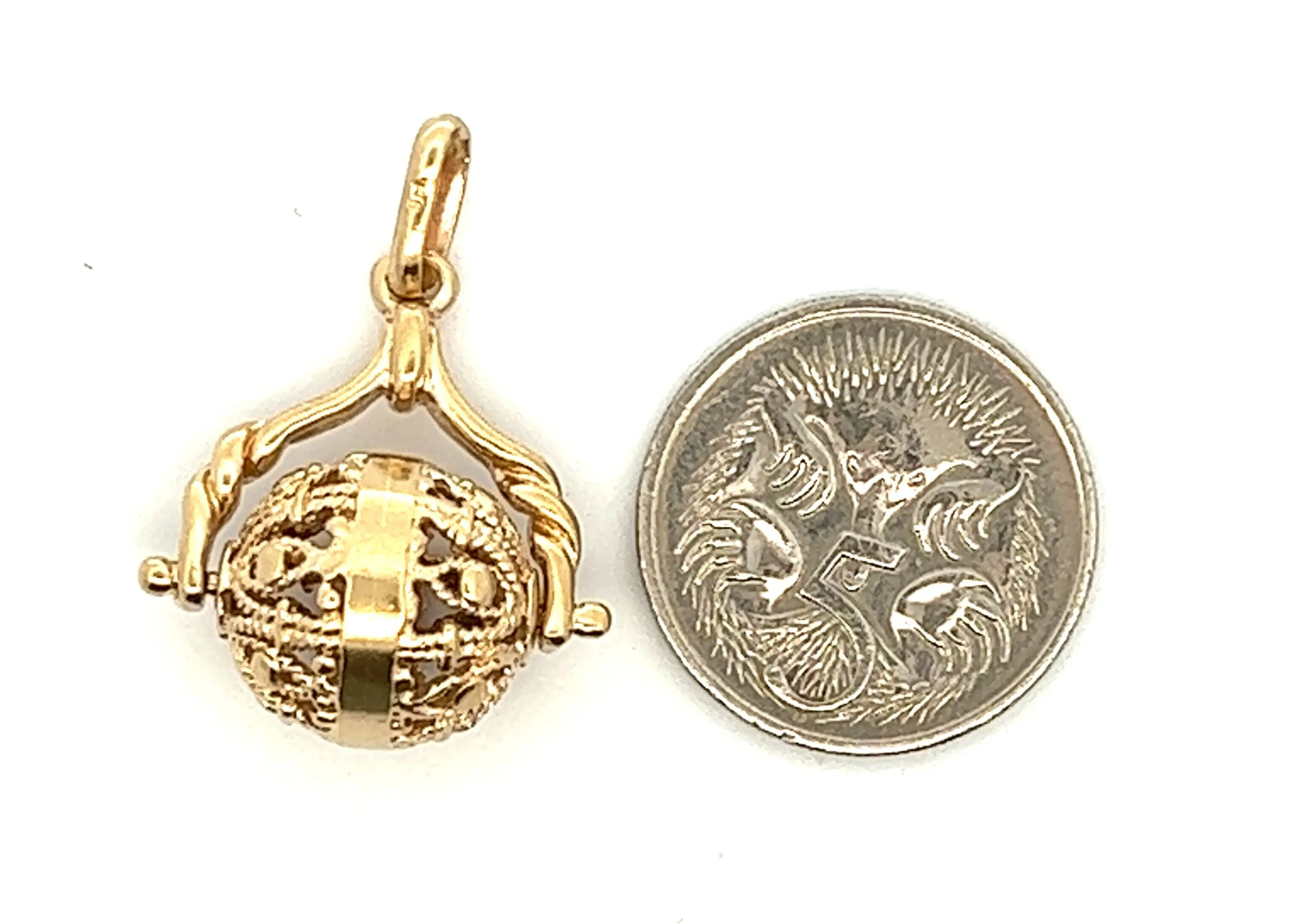 9ct Yellow Gold Filigree Spinner Pendant