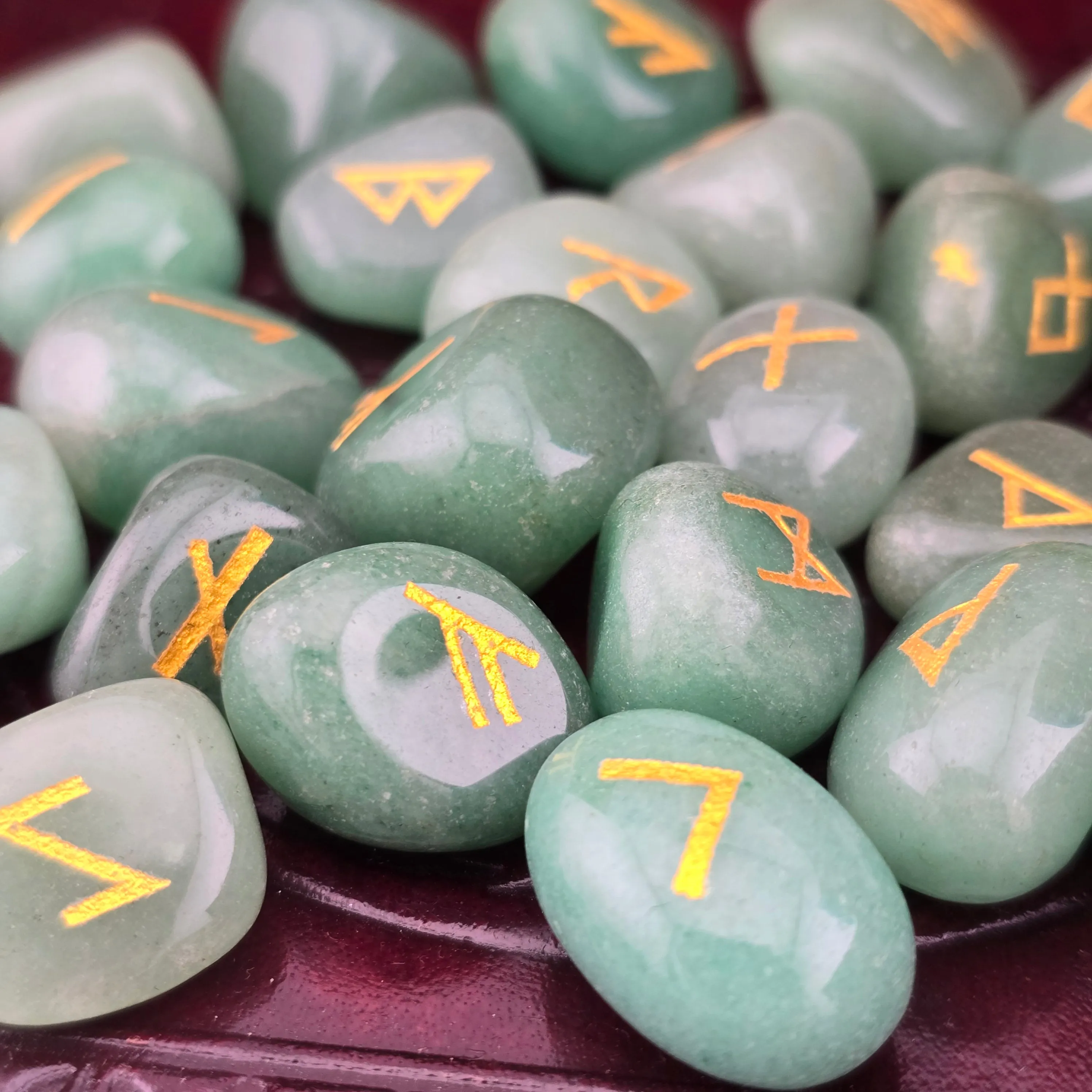 GREEN AVENTURINE RUNE SET