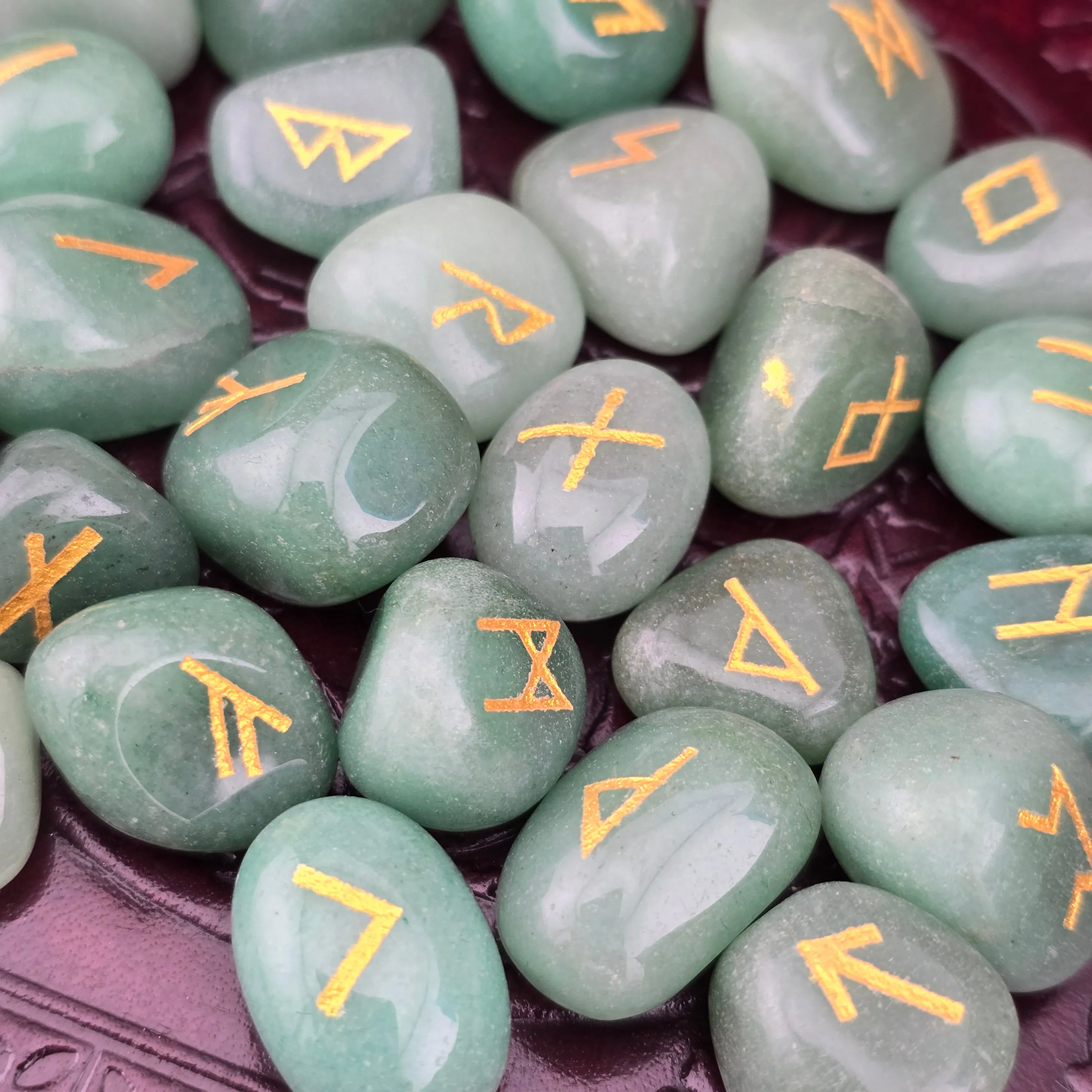 GREEN AVENTURINE RUNE SET