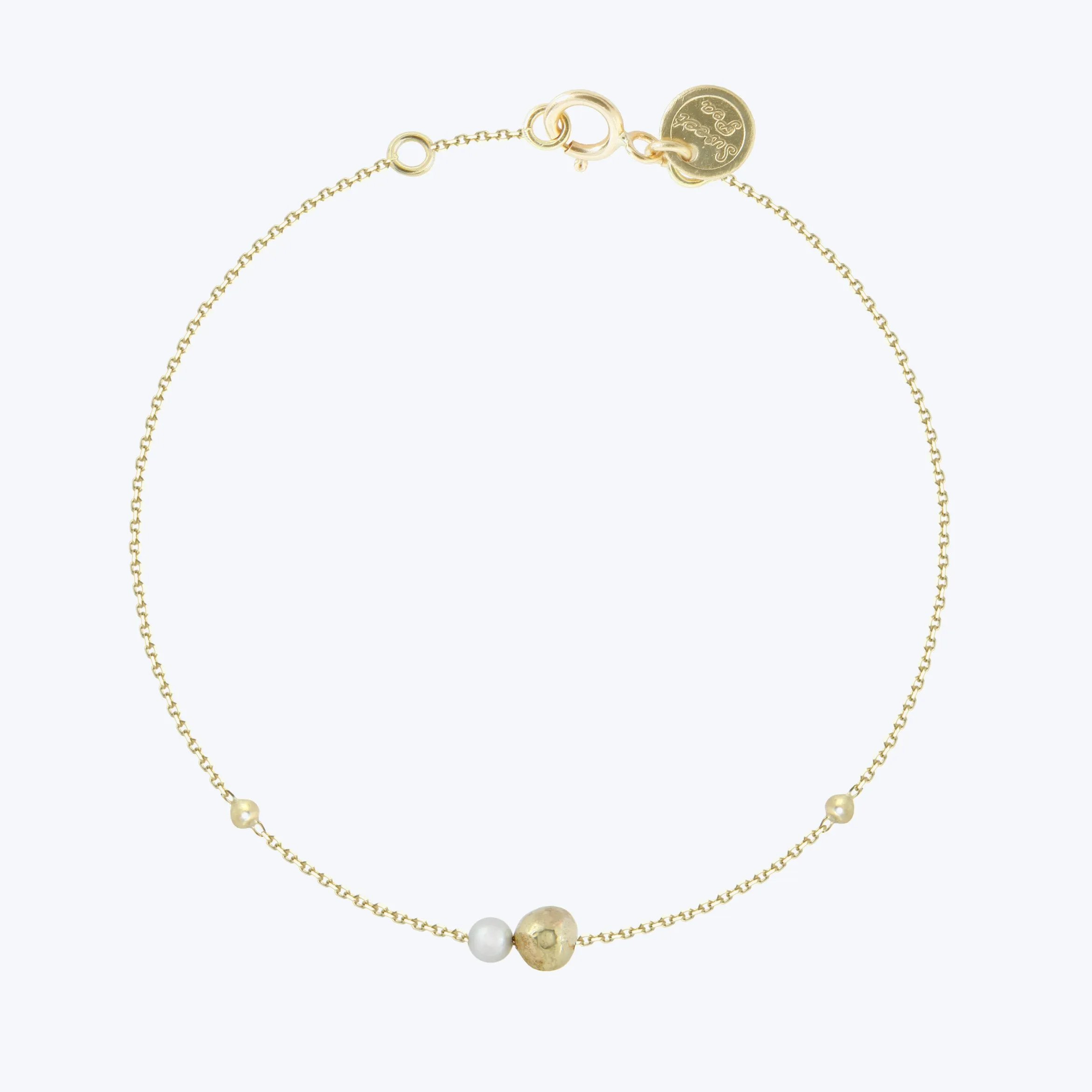 Pearl and Golden Ball Bracelet